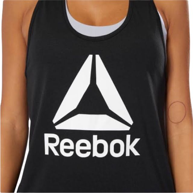 Playera Reebok Sin Mangas Wor Supremium Logo de DamaDU4857 SSneakers Online